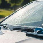 kak uhazhivat za avtomobilnymi steklami sovety i sredstva 1