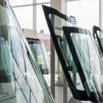 kak vybrat steklo dlya vashego avtomobilya polnoe rukovodstvo 1