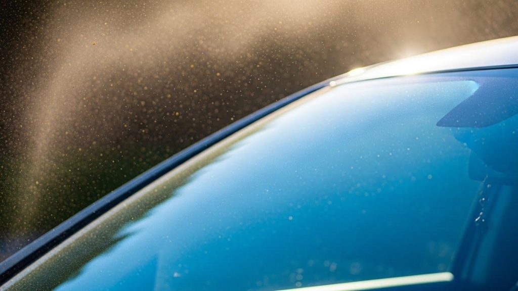 kak zaschitit stekla avtomobilya ot gryazi i pyli 3
